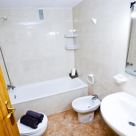 Residencial Juncos Ii * La Pineda