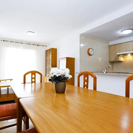 Apartament Residencial Juncos Ii *