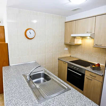 Residencial Juncos Ii *