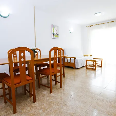 Apartament Residencial Juncos Ii *
